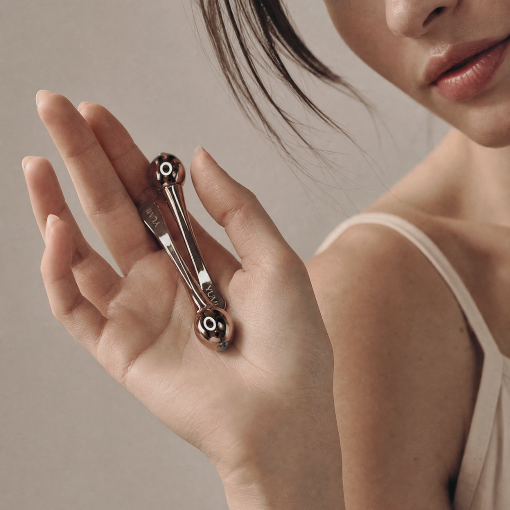 YUMI Les Sphères de Lumière – Professional Dual‑Ended Applicator (x2)